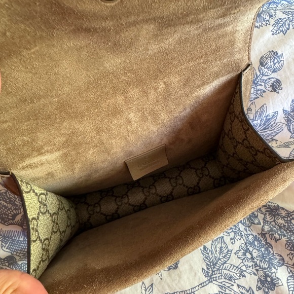 Gucci Dionysus Shoulder Bag - Picture 4 of 12